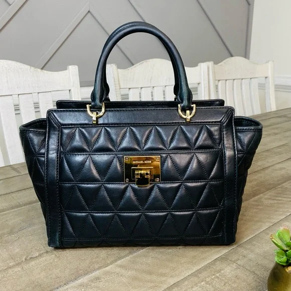 Michael Kors Vivianne Large Top Zip Satchel Bag Black Quilted Leather - Picture 1 of 10